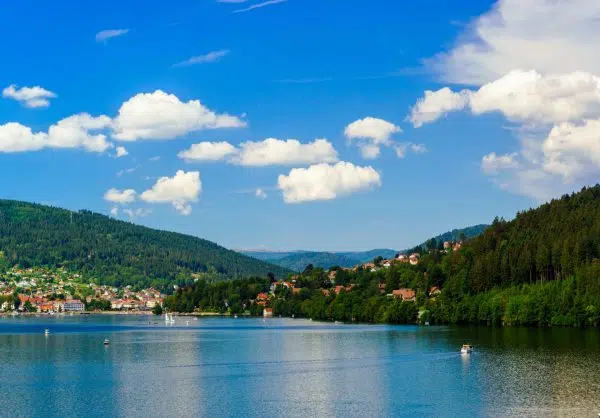 Beautiful summer lake in french mountains