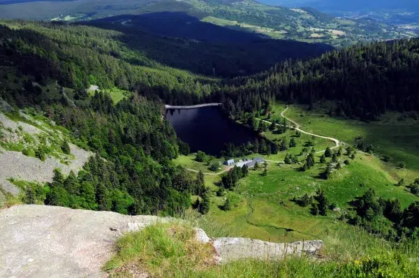 lac montagne randonnee