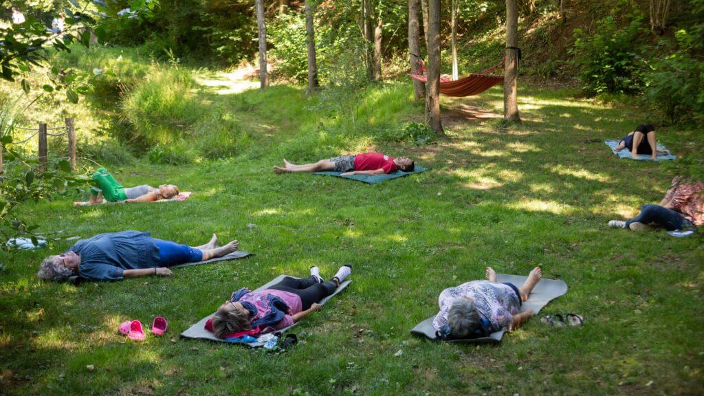 relaxation sophrologie au camping au clos de la chaume 2